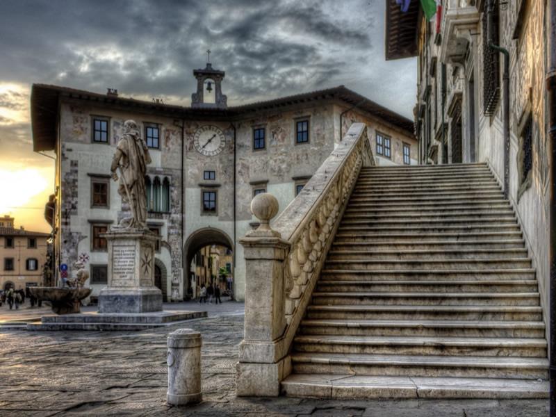 pisa piazza dei cavalieri scuola normale